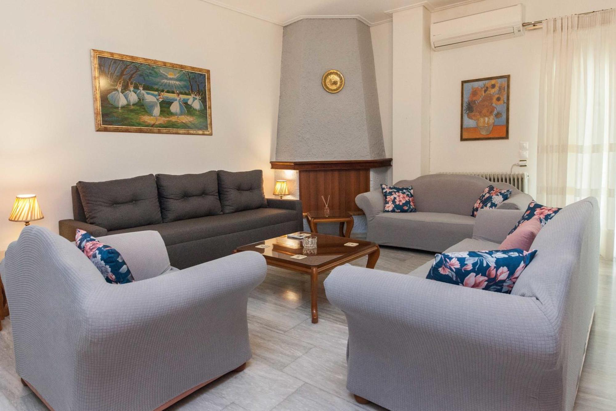 Classical 2 Bd Beauty In Peaceful Chalandri Apartment *